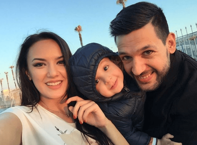 Moderatorja e njohur i jep fund lidhjes disavjeçare