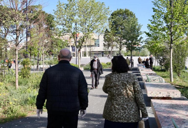 Javën e ardhshme nis shpërndarja e bonusit për pensionistët. Kreu i ISSH sqaron procedurën: Kategoritë që përfitojnë