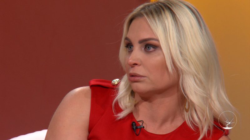 “Nuk e ke shansin të humbësh kalori me mua”, Klodiana Shala i kthehet Jul Dedës ‘live’ në emision