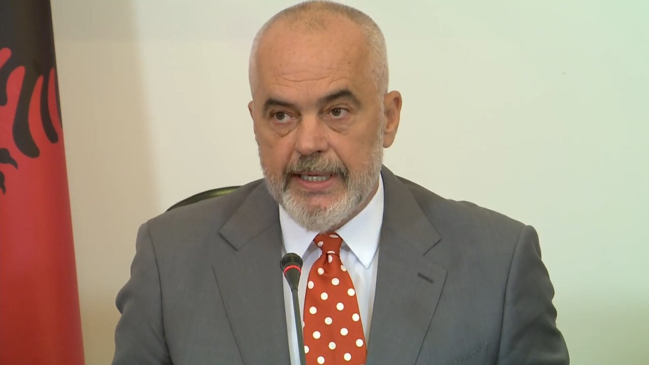 “Lufta s’ka mbaruar”, Rama paralajmëron: Vjeshta e dimri mund të jenë të vështirë, varianti Delta ka nisur të rimbushë shtretërit