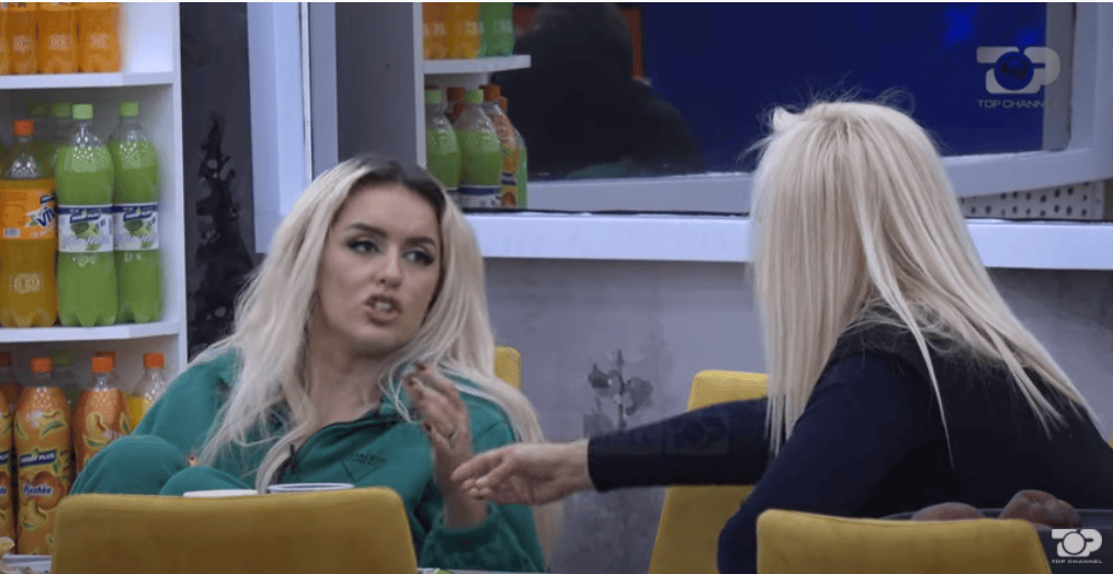 “Do të zihesh që të jeni të gjithë kundër?”/Antonela debaton me Monikën