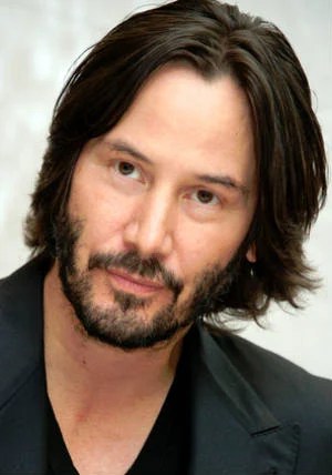 Keanu Reeves kujton fillimet: “Më kërkuan të ndryshoja emrin tim”