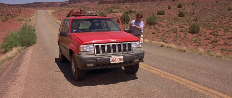 A film about a family's reaction when ben, the youngest son is kidnapped and then found nine years later, living in the same town, where his family had just moved. Imcdb Org 1996 Jeep Grand Cherokee Laredo Zj In Breakdown 1997