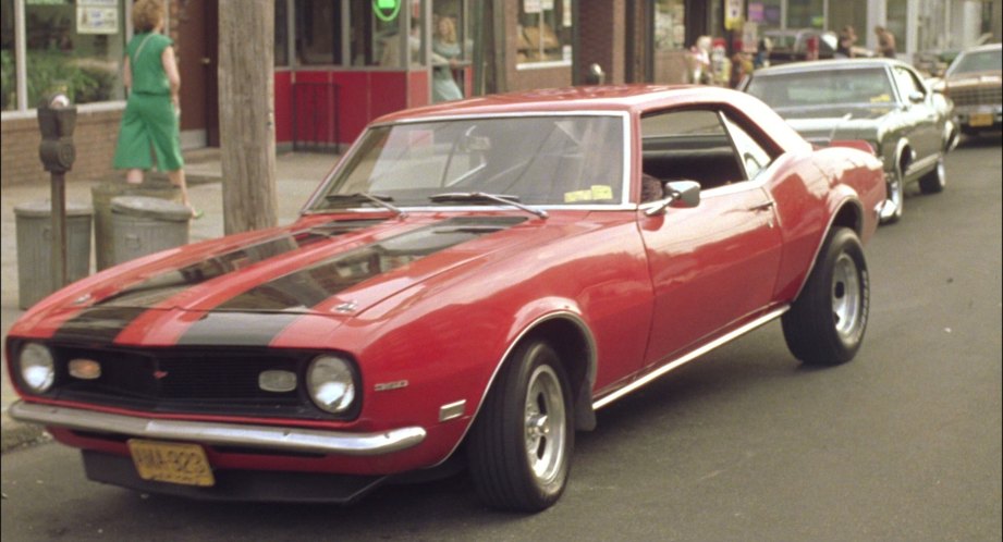 Spike lee, victor colicchio, michael imperioli . Imcdb Org 1968 Chevrolet Camaro 350 In Summer Of Sam 1999