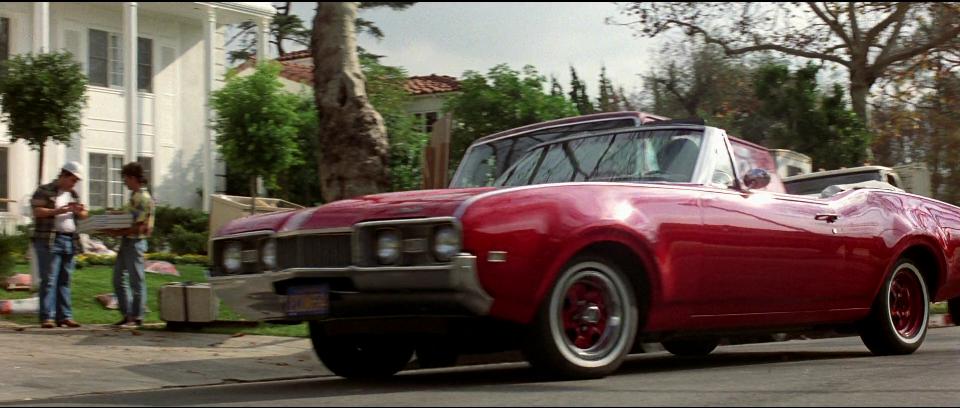 Ferguson, larry, skaaren, warren, faltermeyer, harold: Imcdb Org 1968 Oldsmobile Cutlass S In Beverly Hills Cop Ii 1987