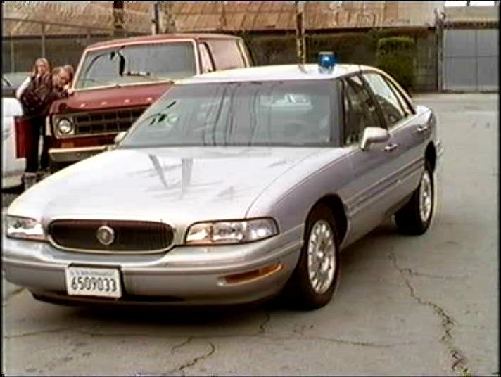 Imcdb.org: 1997 buick lesabre limited in "diagnosis murder, 1993-2001"