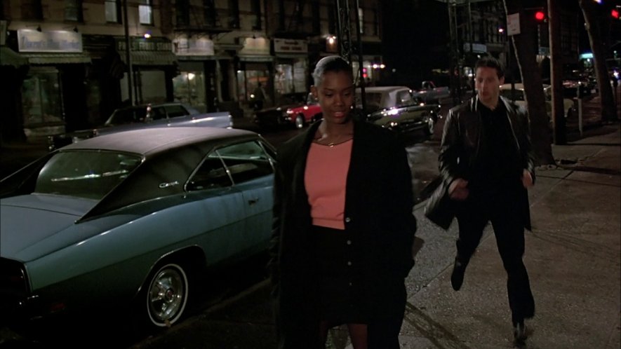 Imcdb Org 1969 Dodge Charger In A Bronx Tale 1993