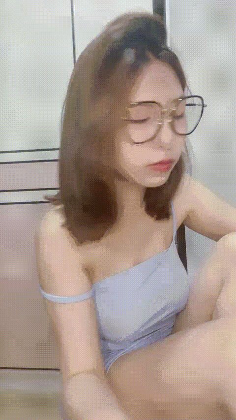 销售经理 邓文婷 足交手交就喜欢这种不情不愿的,最终还不是得屈服在胯下征服的感觉真舒服 - 截图64