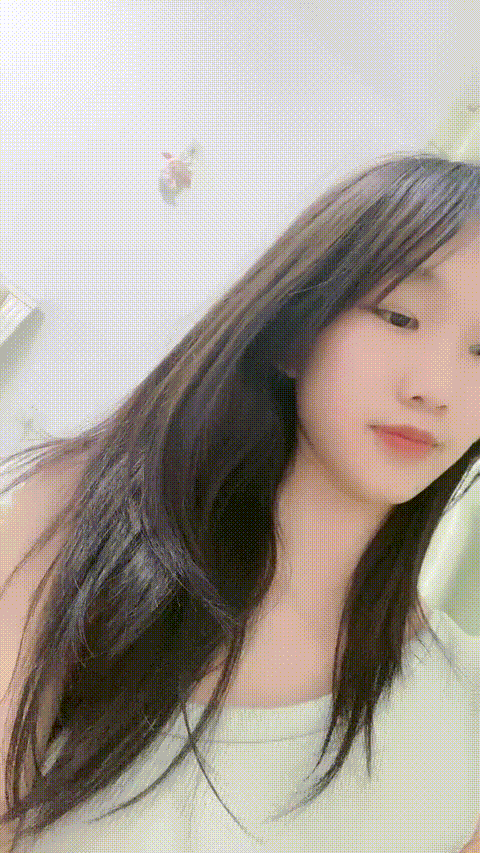 小梦梦_cos女仆装美女道具自慰白浆直流裸舞超顶~露脸甜美可人的妹子激情大秀诱惑狼友3 - 截图80