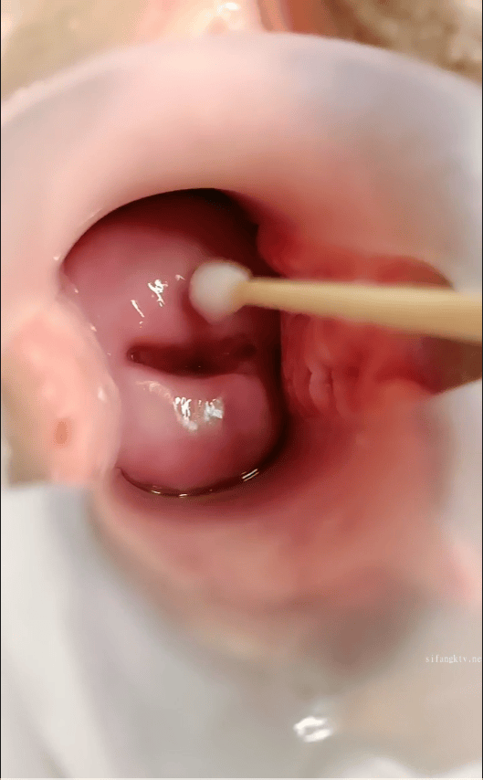 果冻泡泡__姐妹花,极品骚御姐,一对美乳坚挺粉嫩, - 截图41