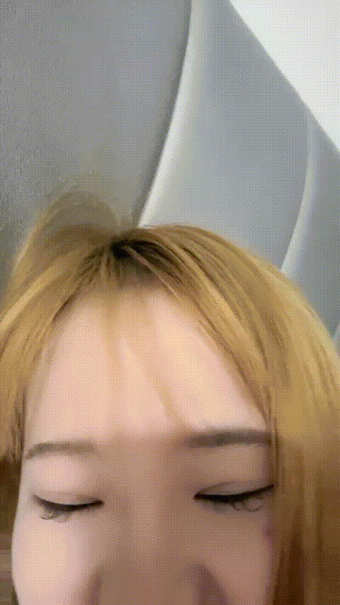 甜桃11_____扭动肥臀慢慢脱下丁字裤粉嫩美鲍自慰1 - 截图54