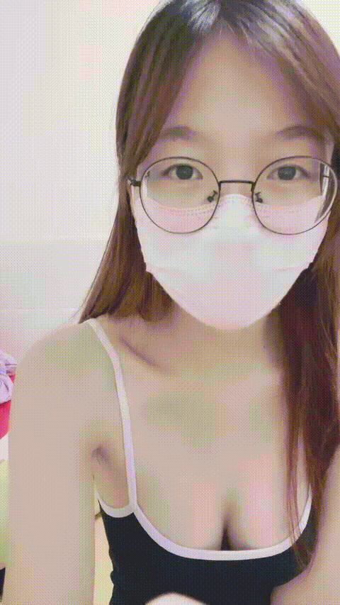 小碗儿____乖巧文静新人妹妹,舞蹈系校花,终于露脸了,这么漂亮的脸蛋,居然还会喷,天生的床上尤物 - 截图3