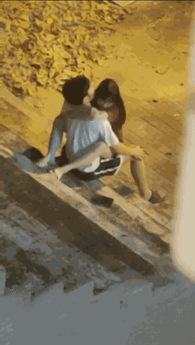 美腿尤物魔鬼身材,穷人的女神富人的精盆,开档黑丝主动张开m腿 满嘴淫语呻吟不断 被干到高潮 - 截图22