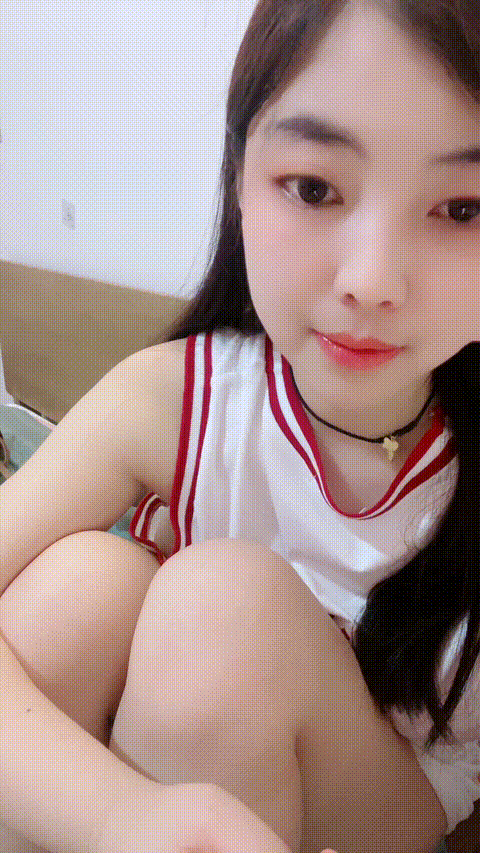 04学姐赚学费 直播校园女神放飞自我,长腿酥胸,杨柳细腰,美艳动人,3 - 截图57