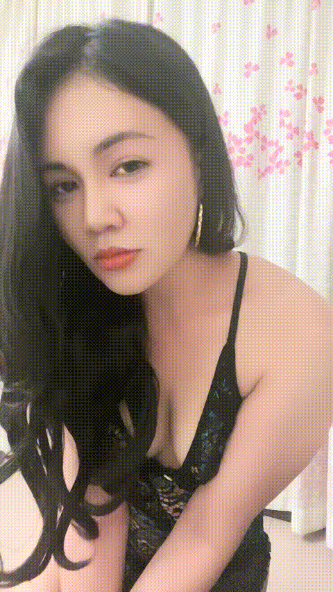 关你什么柿___,颜值高身材好跟狼友撩骚互动脱光光大秀直播, - 截图32