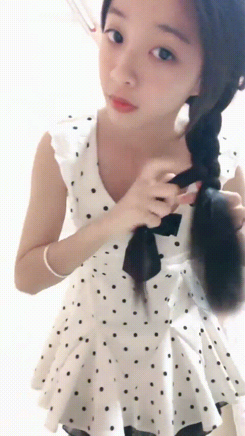 04学姐赚学费 直播校园女神放飞自我,长腿酥胸,杨柳细腰,美艳动人,3 - 截图24