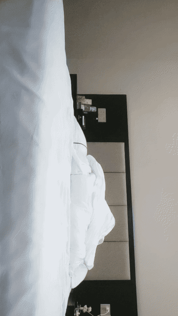 瑶瑶骑你头上 成都汐汐跳蛋自慰神情銷魂,撩起衣服露奶子舔奶头掰穴扣逼114 - 截图67
