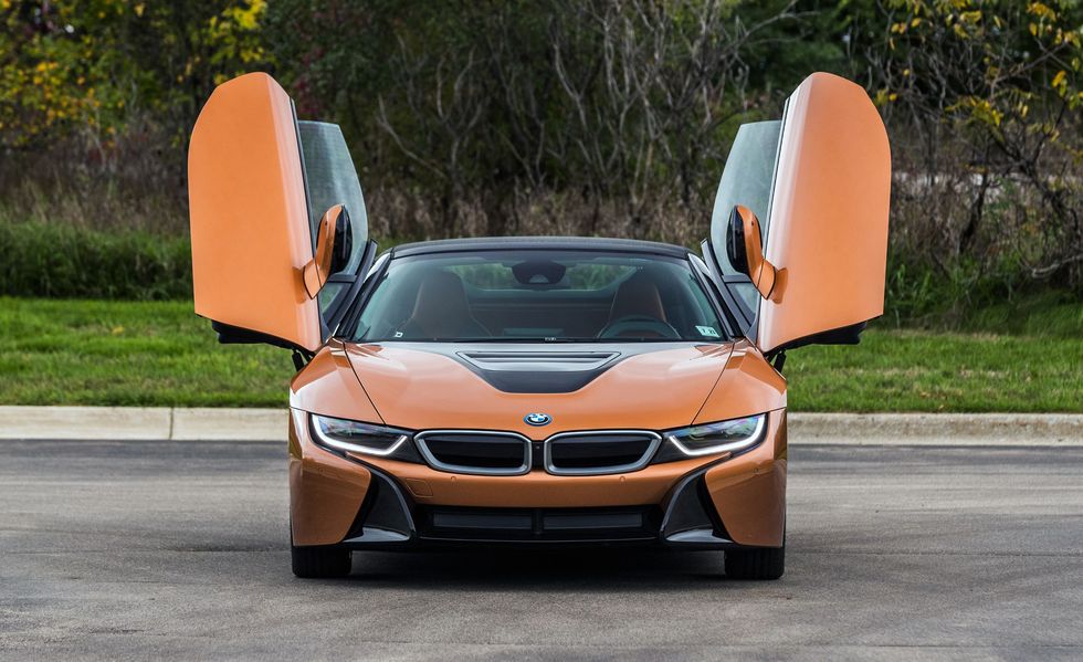 Bmw i8 rent dubai