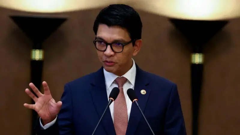 Rais wa Madagascar asema ‘nimejificha mahali salama’ huku akionya kuhusu jaribio la mapinduzi