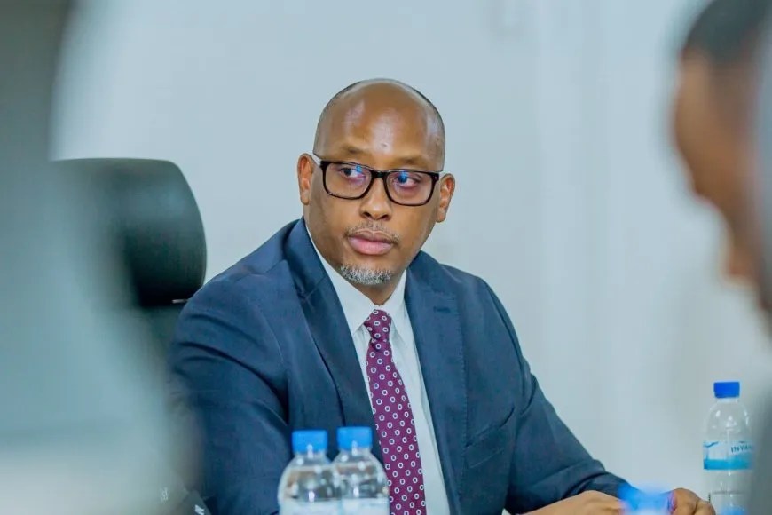 Amakuru mashya: RIB yemeje ko yataye muri yombi Perezida wa FERWAFA Shema Ngoga Fabrice