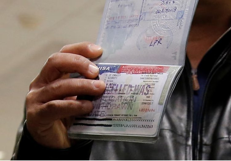 Amerika imaze gutesha agaciro Visa zisaga ibihumbi 300 mu myaka ibiri Trump amaze ku butegetsi