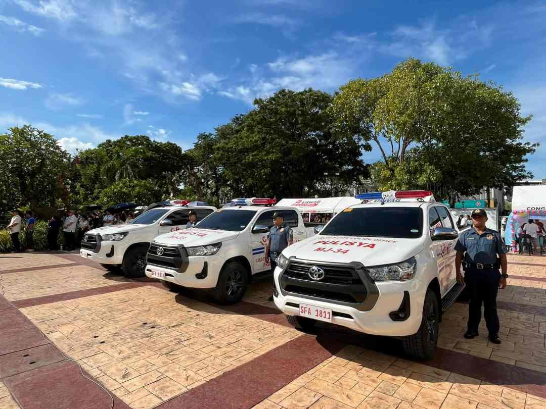 Iloilo City police receives 6 new patrol vehicles