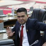Pelajar SMKN 2 Banda Aceh Ciptakan APD untuk Tim Medis Covid-19
