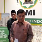Ketua Umum Dewan Masjid Indonesia (DMI) HM Jusuf Kalla