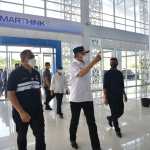 Gubernur Nova Iriansyah didampingi Sekda Aceh Taqwallah beserta Wali Kota Sabang Nazaruddin, Kadishub Aceh T Faisal, Plt Kepala BPKS Junaidibdan Manajemen BPKS saat meninjau Pelabuhan Balohan Sabang, Sabtu (9/4)