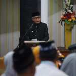Gubenur Nova Iriansyah memberikan sambutan pada acara pengukuhan Pengurus MAA Perwakilan Sumatera Barat, di Padang, Senin (6/6)