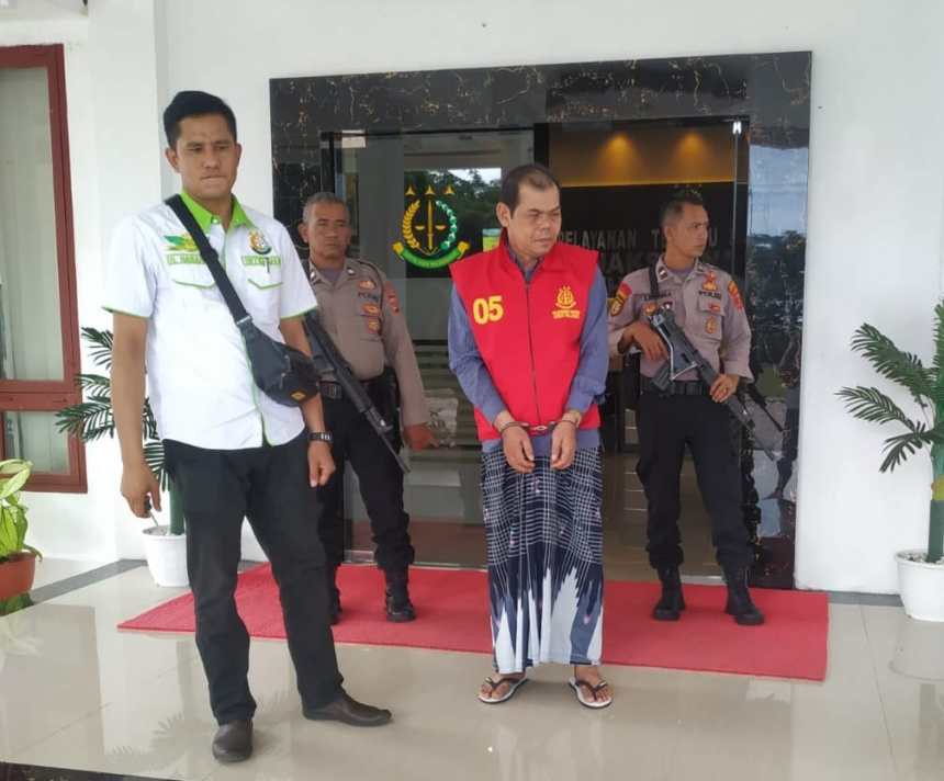 Tim Tabur Kejati Aceh menangkap DPO kasus KDRT di Abdya, Kamis (9/6)
