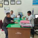 Ketua MPD Kota Banda Aceh Salman Ishak saat melakukan monitoring Penerimaan Peserta Didik Baru (PPDB) di SMAN 4 Banda Aceh
