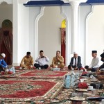 Pj Bupati Aceh Jaya Dr Nurdin menggelar rapat koordinasi dengan para ulama dayah, Selasa (20/9) di Pendopo Bupati Aceh Jaya