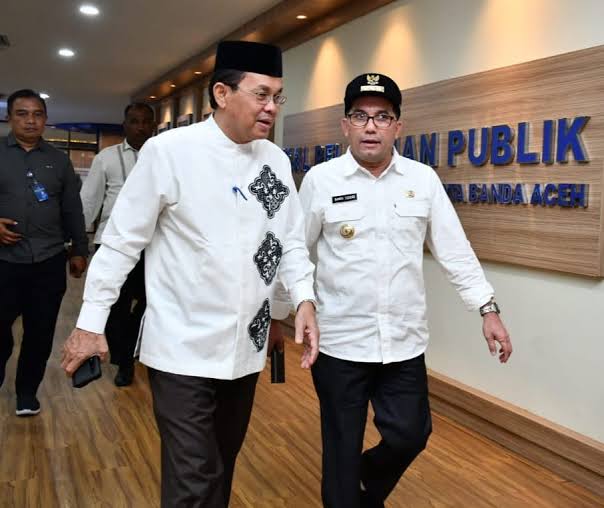 Pj Wali Kota Banda Aceh Bakri Siddiq bersama Sekda Kota Banda Aceh Amiruddin