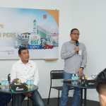 CEO BSI Aceh Wisnu Sunandar didampingi Ketua DPD REI Aceh Muhammad Noval memberikan keterangan terkait pameran properti bertajuk Life With BSI Aceh Property Expo 2022