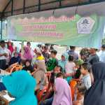Dinkes Aceh Utara membuka pos layanan kesehatan tanggap banjir di dekat tugu Lhoksukon