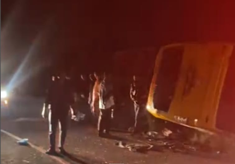 Foto tangkapan layar kecelakaan di gunung salak, Kecamatan Nisam Antara, Aceh Utara dari video yang beredar