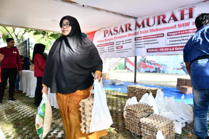 Pemko Banda Aceh menggelar Pasar Murah, Selasa (11/10) di Taman Bustanussalatin