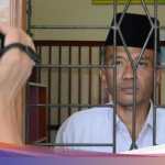 Polisi menangkap Bambang Tri Mulyono yang menggugat soal ijazah palsu Presiden Jokowi. Penangkapan dilakukan di salah satu hotel di kawasan Tebet, Jakarta Selatan, Kamis, 13 Oktober 2022