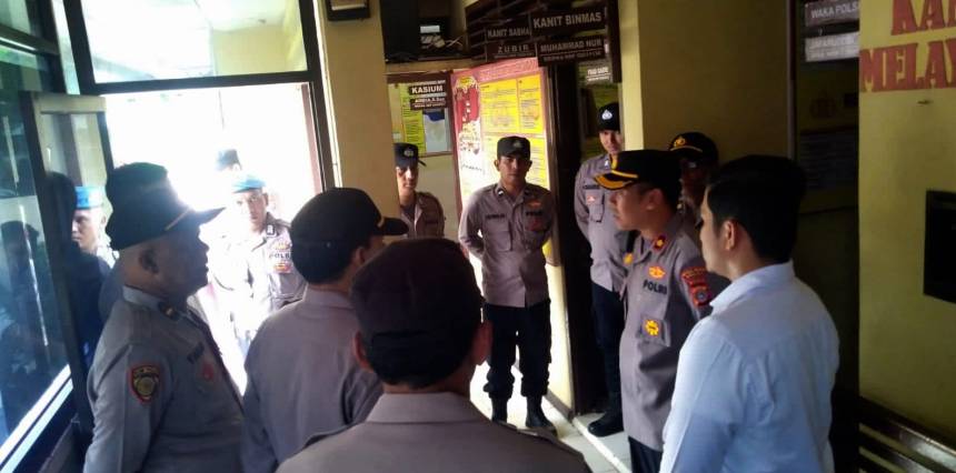 Wakapolres Bireuen Kompol M Ryan Citra Yuda melakukan sidak ke Polsek, Polsubsektor hingga Pospol, Senin (17/10)