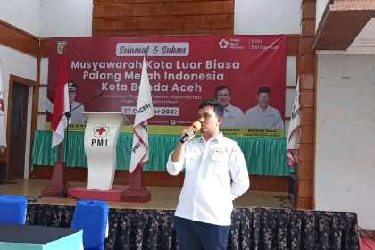 Ahmad Haeqal Asri menyampaikan sambutan usai terpilih sebagai PMI Kota Banda Aceh Periode 2022-2027 dalam Muskotlub, Kamis (27/10)