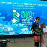 Siswa SMA Negeri 3 Banda Aceh Pieter Changcherta meraih medali emas pada Olimpiade Biologi Indonesia (OBI)