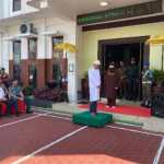 Kejari Sabang menggelar eksekusi hukuman cambuk terhadap terpidana perjudian online di halamam Kantor Kejari Sabang, Rabu, 9 November 2022