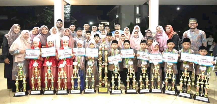 Kafilah Kota Banda Aceh sukses meraih juara umum pada Festival Anak Saleh Indonesia (FASI) XII Tahun 2022 dengan nilai 98, yang berlangsung di Asrama Haji Banda Aceh sejak 8 - 11 November 2022