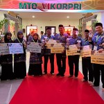 Para peserta dari Aceh yang meraih juara pada MTQ VI Korpri Nasional tahun 2022 di Padang, Sumatera Barat