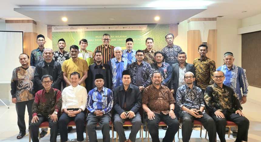 Guru Besar UIN Ar-Raniry Prof Dr Nazaruddin A Wahid MA terpilih sebagai Ketua Ikatan Ahli Ekonomi Islam (IAEI) Aceh dalam Muswil ke-4