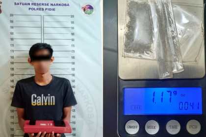 Tim Opsnal Satuan Reserse Narkoba Polres Pidie menangkap pelaku penyalahgunaan narkotika jenis sabu berinisial JM (26) di Gampong Yaman Barat Kecamatan Mutiara, Jum'at (23/12/2022)