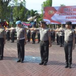 Sebanyak 52 Personel Polres Aceh Barat mendapatkan kenaikan pangkat setingkat lebih tinggi, pada upacara kenaikan pangkat periode 1 Januari 2023 di halaman Polres Aceh Barat, Senin (2/1)