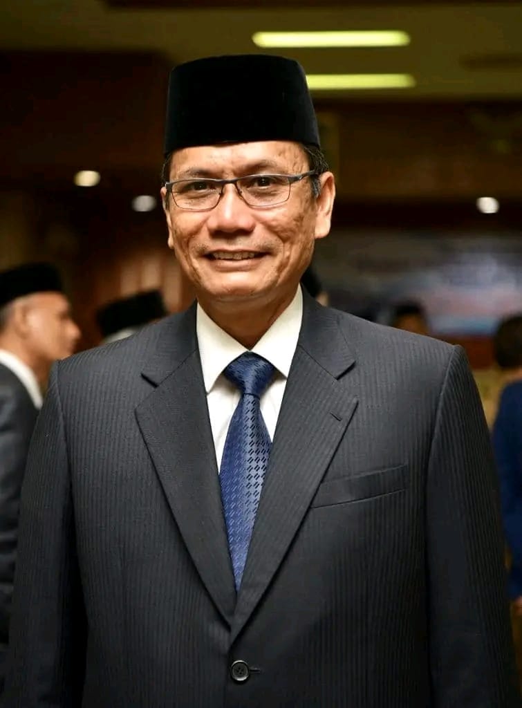 Kepala Badan Pengelolaan Keuangan Aceh Azhari Hasan