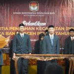 KIP Banda Aceh melantik 45 anggota Panitia Pemilihan Kecamatan (PPK) Pemilu 2024 di Aula Lantai IV Gedung Mawardy Nurdin Balai Kota Banda Aceh, Rabu (4/1)